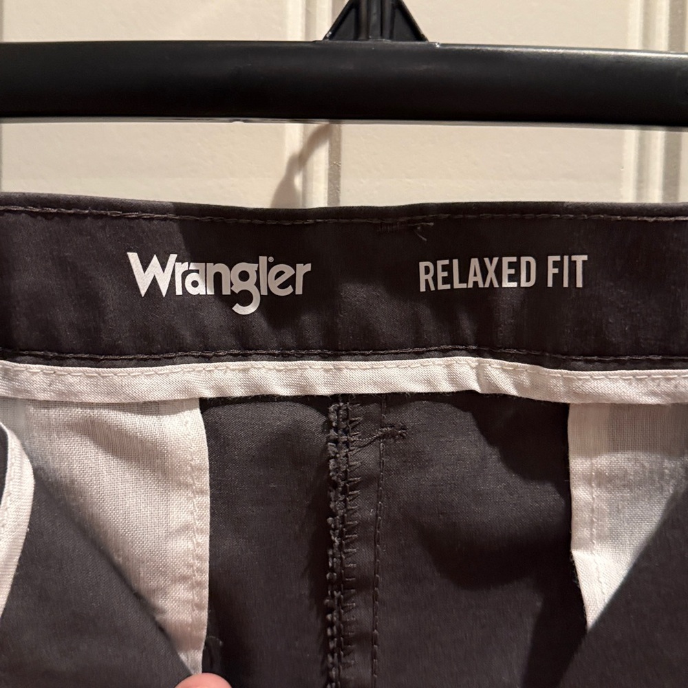 Wrangler Men's Charcoal Chinos - Picture 2 of 5